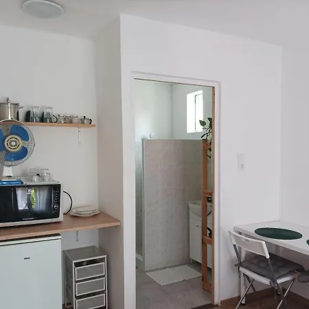 Apartament Bendeguz *